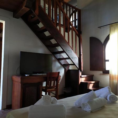 Hotel Punta Moros Tertenìa Extérieur photo